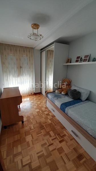 Foto d8f4d8f7-da5d-4894-b5cf-8a7e3a26a03d. Pis amb aparcament a Huca - La Cadellada Oviedo