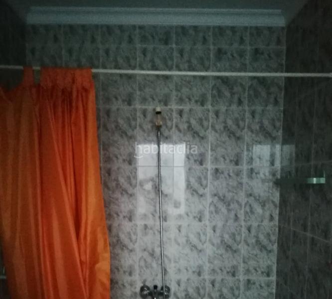 Foto 4e112b10-1957-4b82-8251-242582617192. Maison jumelée avec parking dans Cuevas de San Marcos