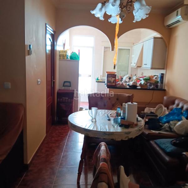 Foto 5f3f4031-3887-4ccc-b292-d43a1f58c328. Maison jumelée avec parking dans Cuevas de San Marcos