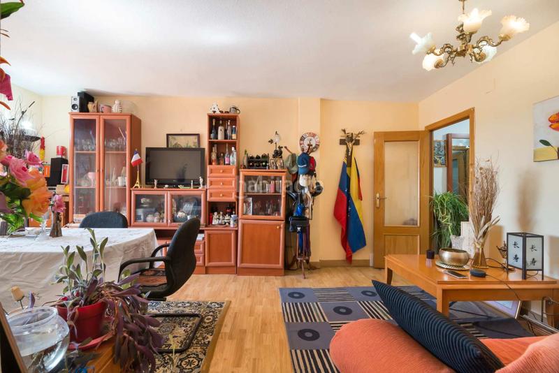 Foto 2a4620d1-7d1a-4b8f-8632-8c18796ff680. Pis amb calefacció a Cuevas-Ilustración Ciempozuelos