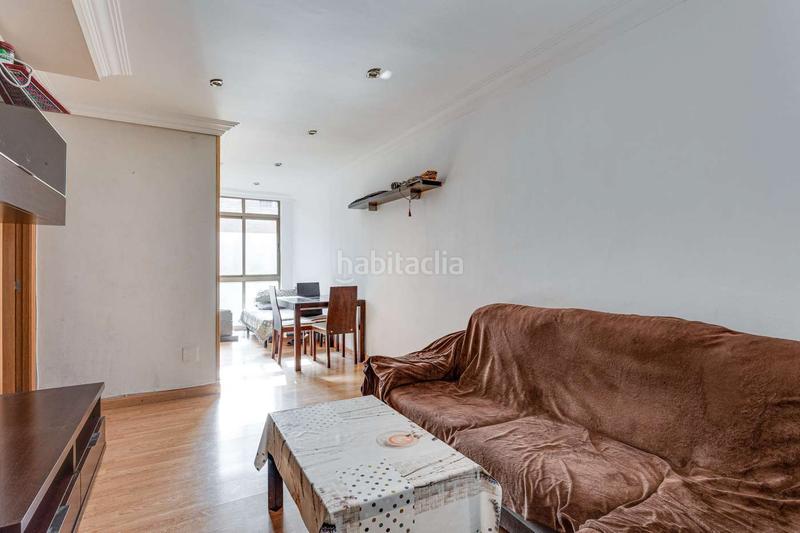 Foto 28ad26be-cdad-4ed9-bb37-f0f175c7b528. Etagenwohnung in Puigfred Badalona