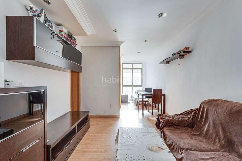 Foto fdec9e17-32ed-4041-9dbb-0db949e671a7. Pis a Puigfred Badalona