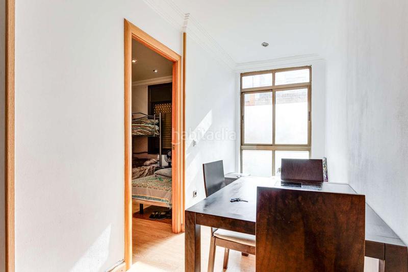 Foto 0d7f69d6-061c-4c0f-8eb4-c48088382f79. Piso en Puigfred Badalona