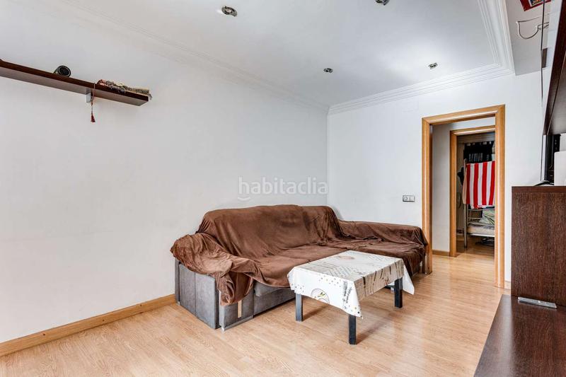 Foto a892d43b-9b9f-4d75-a5d7-ca7ef0312282. Piso en Puigfred Badalona