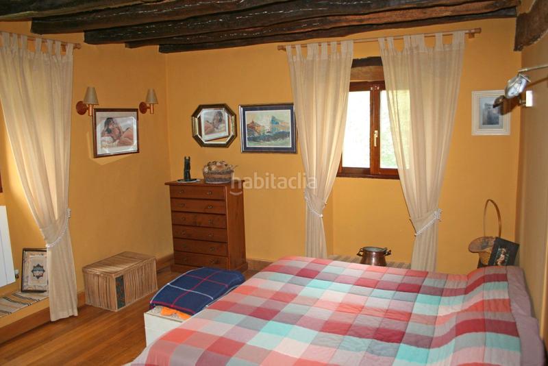 Foto 481496e2-68c7-47df-9425-0e57a86b4d49. Haus mit heizung parking in Samano Castro - Urdiales