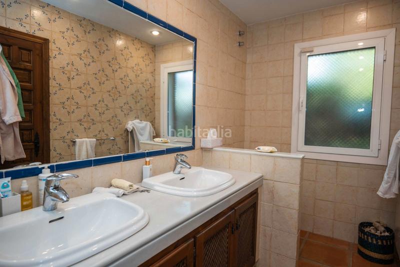 Foto 0dfefde2-e30c-4e68-b850-679ea9397057. Chalet mit heizung parking pool in Valtocado - La Alquería - La Atalaya Mijas