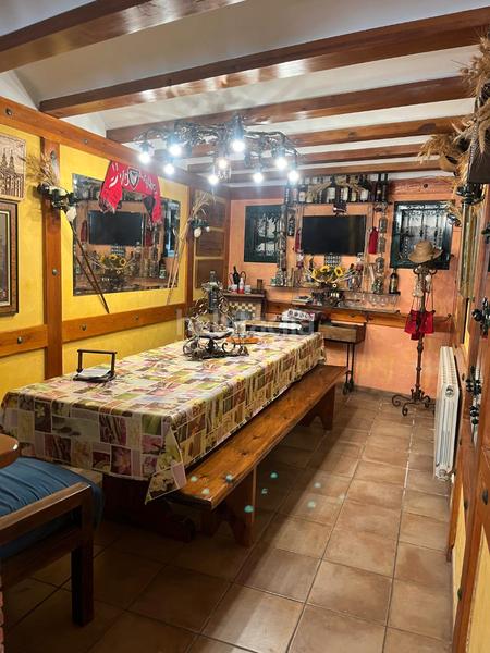 Foto 7311d511-53fd-4586-b220-710b77b9548f. Maison jumelée dans Fuenmayor