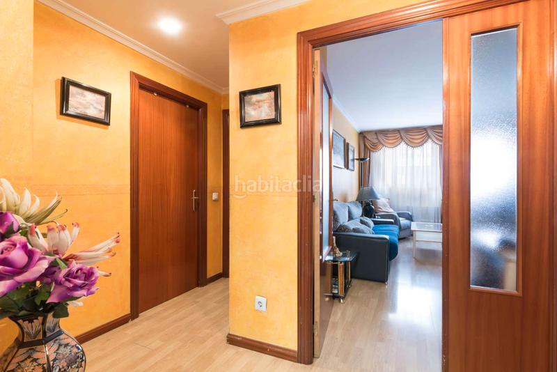 Foto 52ae69f5-c3ec-42bb-84c8-8258cdef1be3. Appartement avec parking dans Casco Histórico de Vallecas Madrid