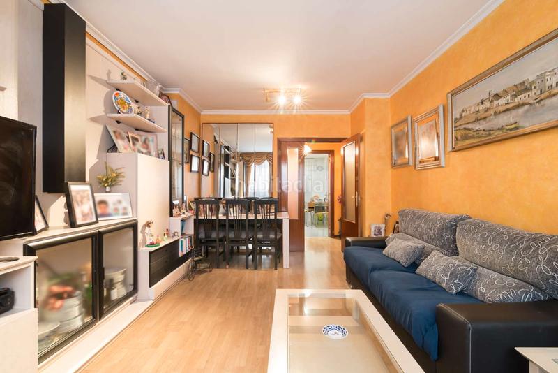 Foto aaf3ff8e-7747-488f-9ae3-3f1295484a2a. Etagenwohnung mit parking in Casco Histórico de Vallecas Madrid