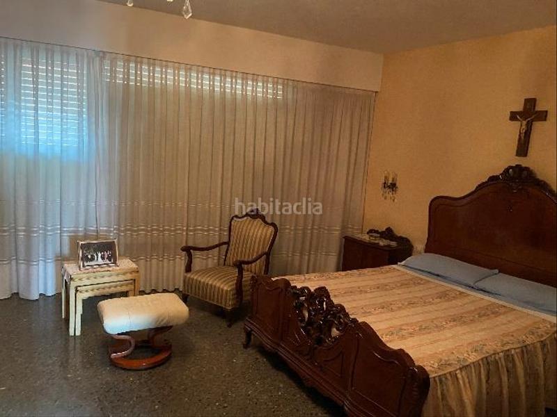 Foto 13097b89-df01-42c8-94ae-d3112c43ddca. Casa adosada en Centre Blanes