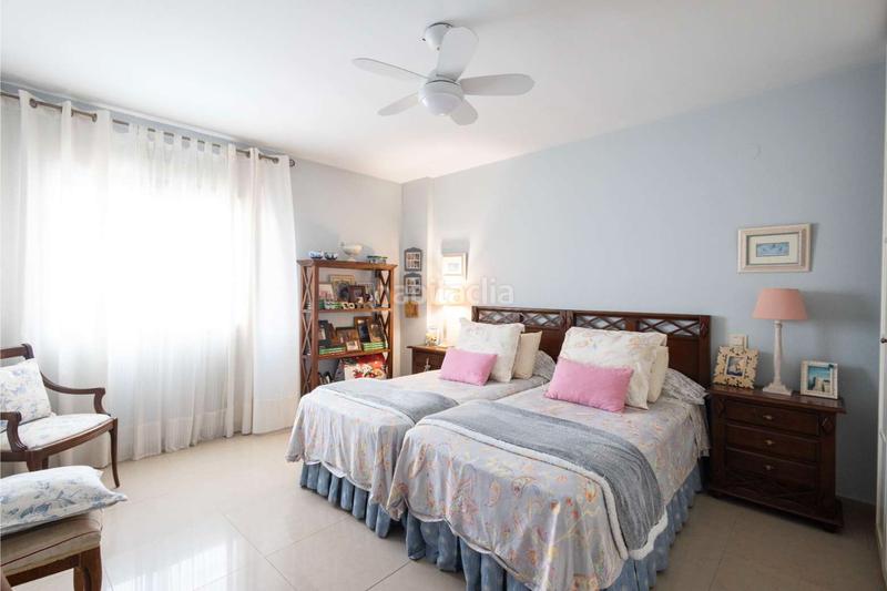 Foto 2f720ce4-1d4b-4761-bdd1-1a4081f83997. Ático en Germaníes - Juzgados Gandia