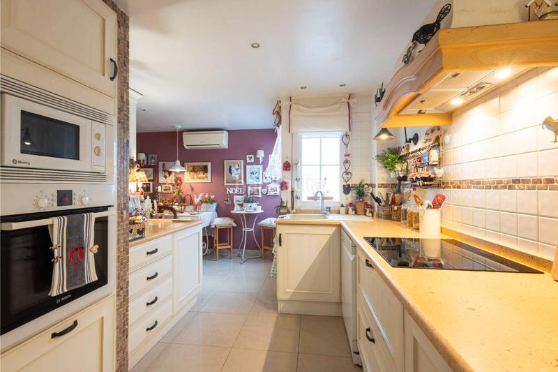 Foto f8ac0034-2f39-41e0-ac46-377cb8fa599c. Attico in Germaníes - Juzgados Gandia