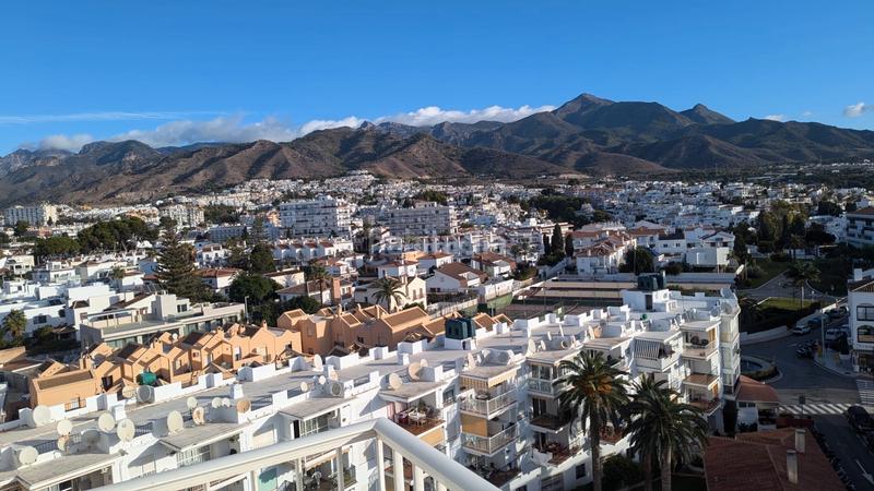 Foto 9fa25bbb-b536-4278-b4d6-8e2fa4815c8c. Dachwohnung mit pool in nueva Nerja Nerja