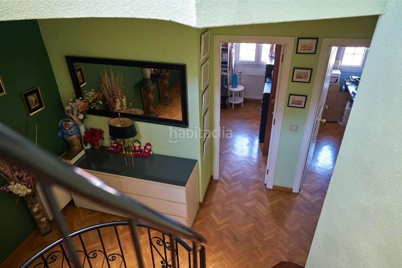 Foto 836cda3f-033f-41dc-975c-40a1995d0270. Casa a schiera con riscaldamento parcheggio piscina in Torrelodones