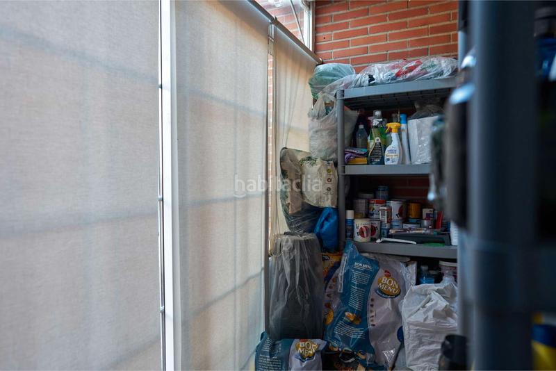 Foto 2811761a-b1e7-455c-af01-3a0d25e682d0. Casa adosada en Centro Comercial-Hospital Torrelodones