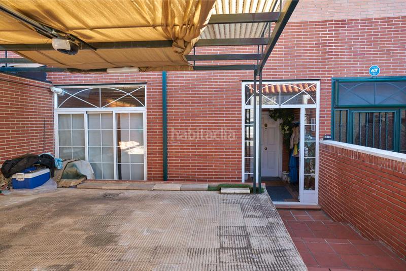 Foto 3cb8dab2-88ea-4cfc-aca9-f5fd3a7b1606. Casa adosada en Centro Comercial-Hospital Torrelodones