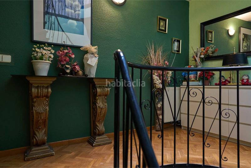 Foto 3f09bc74-44b8-4a7f-8d73-54d083058334. Semi detached house with heating parking pool in Centro Comercial-Hospital Torrelodones