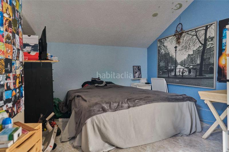 Foto 7e7d7817-ca2f-4ec5-87e2-3a18766e2102. Semi detached house with heating parking pool in Centro Comercial-Hospital Torrelodones