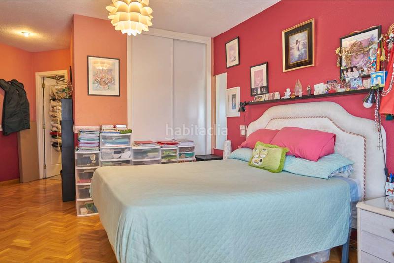 Foto bb67e9ae-759d-42b5-84d5-f8a53cf2b794. Semi detached house with heating parking pool in Centro Comercial-Hospital Torrelodones