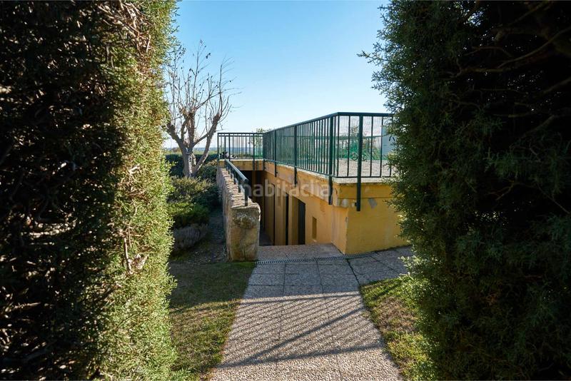 Foto bcd7615f-0d7d-4360-929c-9c5c942405c6. Semi detached house with heating parking pool in Centro Comercial-Hospital Torrelodones