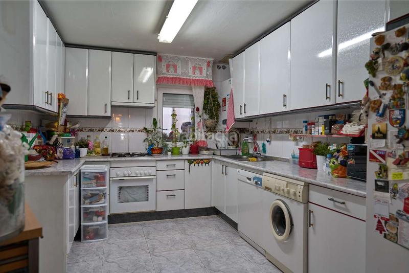 Foto fd0764e6-20ba-4a7b-9a85-70df75432089. Semi detached house with heating parking pool in Centro Comercial-Hospital Torrelodones