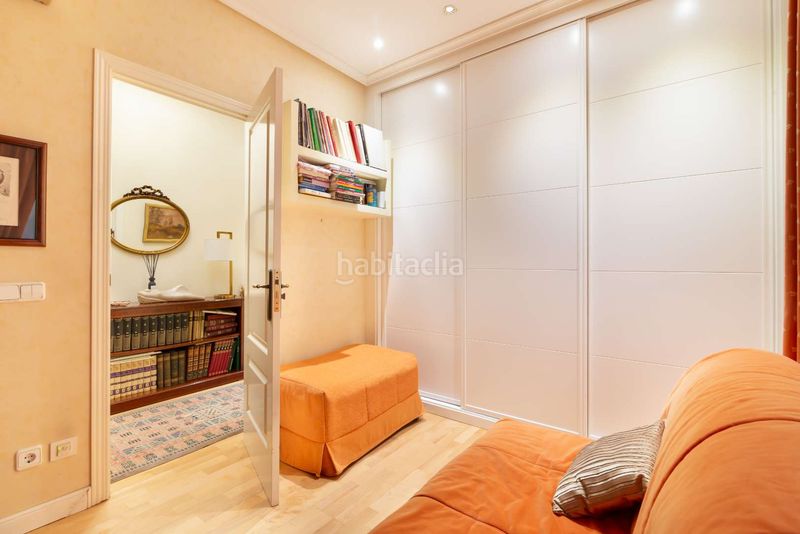 Foto 0b941752-cd23-4629-aa16-0566b105794f. Pis a Lista Madrid