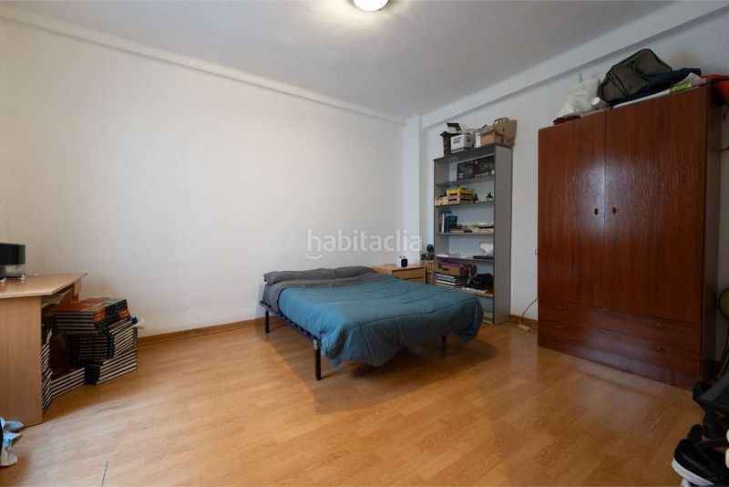 Foto cfc3c818-9272-4336-a605-34d4eb6a857f. Piso en Centro Cáceres