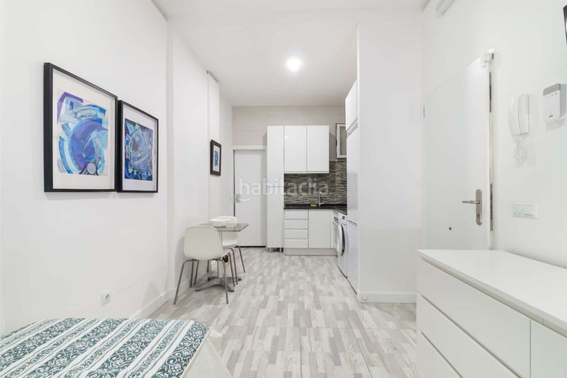 Foto 498a57aa-8e9e-4484-8172-b67398ddaf43. Piso en Abrantes Madrid