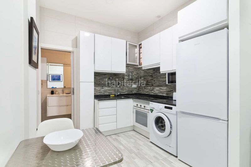 Foto 7c3a947e-e50c-4690-abdb-3ae7e9526020. Piso en Abrantes Madrid