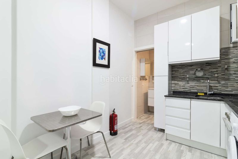 Foto a117319b-312f-4257-8a8b-b4d06ef8d956. Piso en Abrantes Madrid