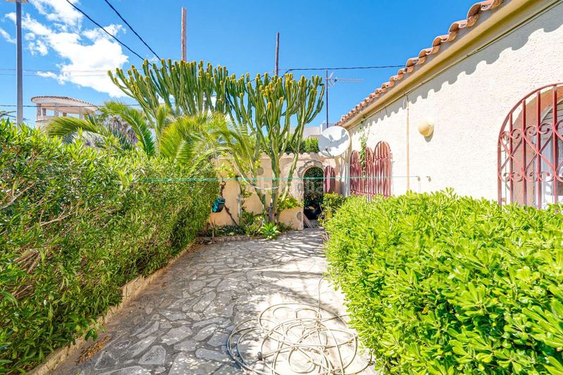 Foto abde2e91-5401-4850-80a2-ddf3f1463527. Chalet en Centre Miami Platja