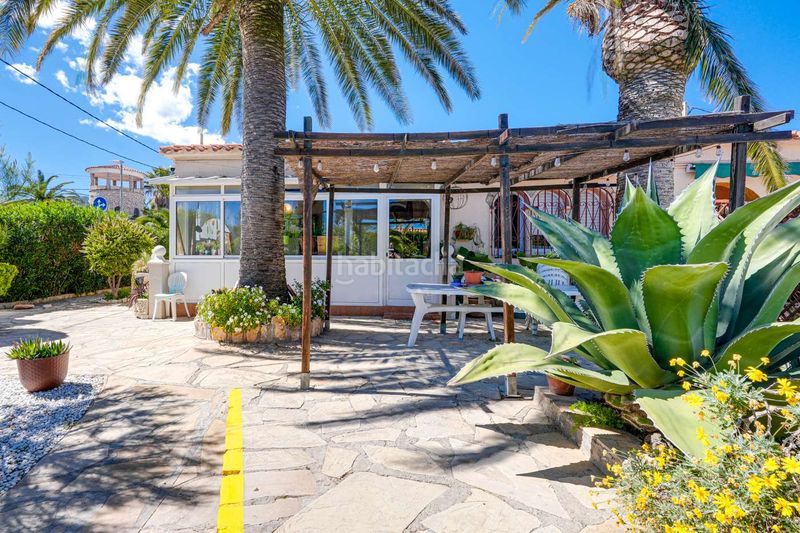 Foto d3ec80b0-3fa0-4598-a1d3-ca5171bd09b8. Chalet en Centre Miami Platja