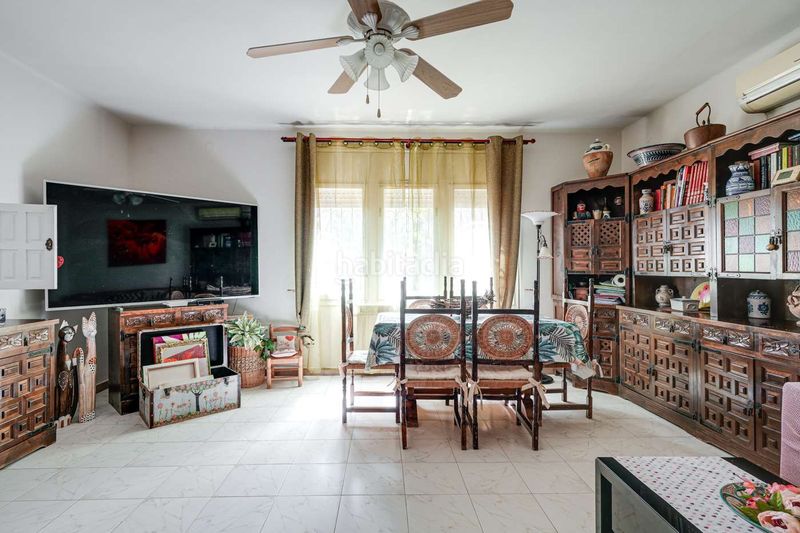 Foto dff67595-0f66-4ba1-8b03-470f2a6ad465. Chalet en Centre Miami Platja
