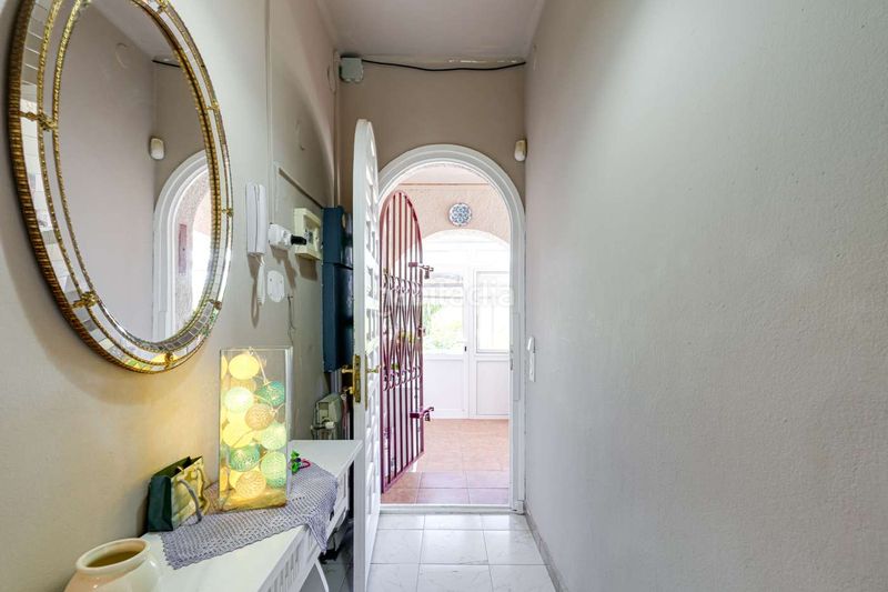 Foto f6378ffe-afe3-41a5-8dfd-300d55113239. Chalet en Centre Miami Platja