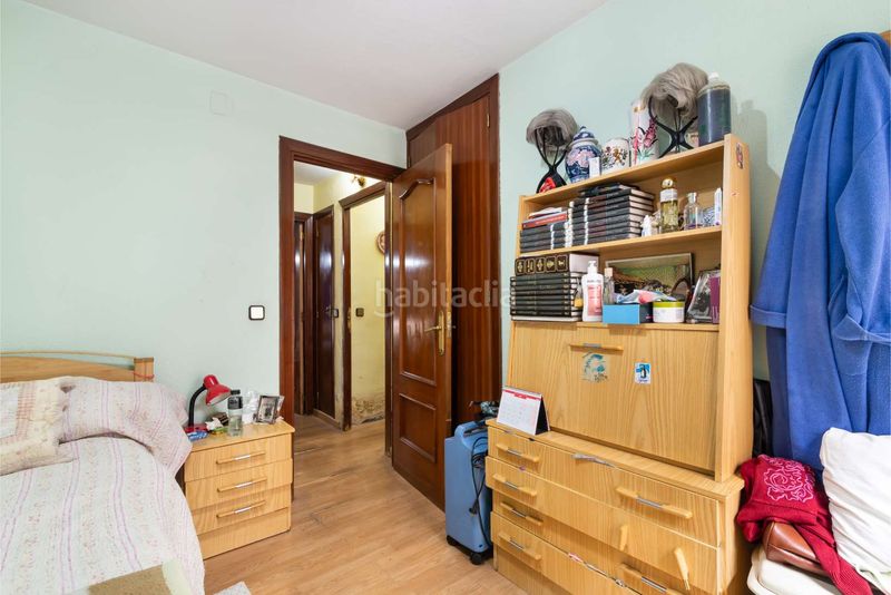 Foto 9bf79db8-c87a-46fa-a900-fa06b41ff959. Pis a Palomeras Bajas Madrid
