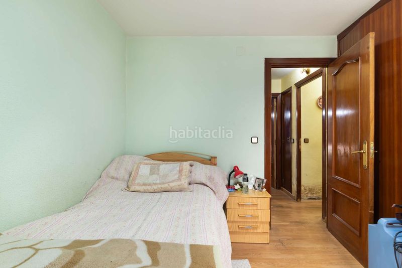 Foto a3f3989a-78ca-4984-9273-3241de328f76. Pis a Palomeras Bajas Madrid