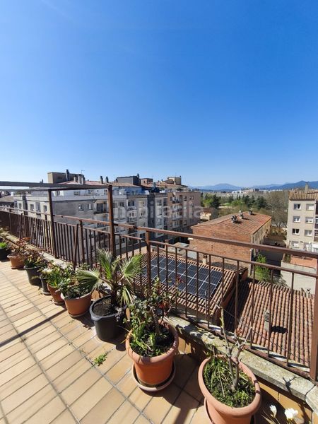 Foto a47bb526-aa9a-4e8b-b427-1c0974903f37. Àtic amb calefacció a Sant Narcis Girona