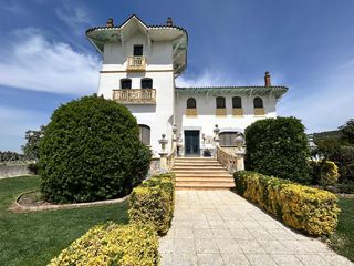 Mas à Medellín