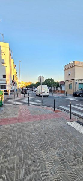 Foto e16adefe-2dff-4623-84b1-79d5eedaeb99. Pis amb calefacció a Centro - Doña Mercedes Dos Hermanas