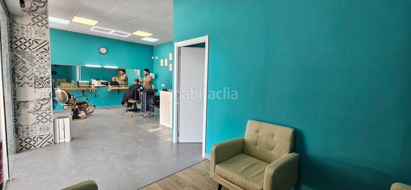 Foto d55a60b4-7b05-4c87-8103-de8aa5796521. Local comercial a Entrenúcleos Dos Hermanas
