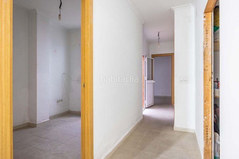 Foto 338444f9-892a-4690-8b4a-59fc98cc9332. Casa amb aparcament a Palmete Sevilla