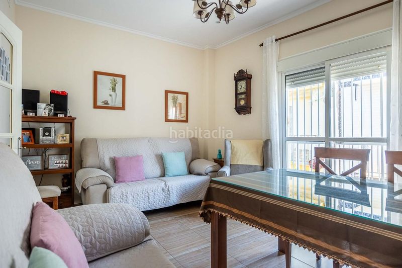 Foto 75870913-778a-40d2-be6c-1c1f5bb8184a. Casa amb aparcament a Palmete Sevilla
