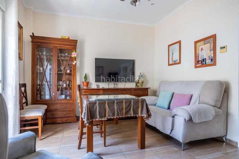 Foto 7d62c079-c1ab-4211-9cbc-fdae184089a8. Casa amb aparcament a Palmete Sevilla