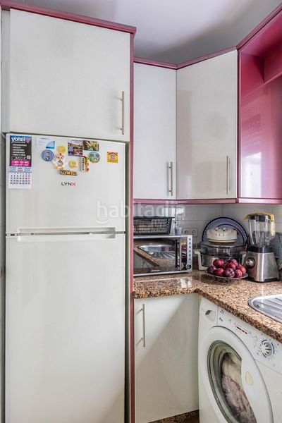 Foto d3eb2747-8c36-4322-b3cd-7fc69a411853. Casa amb aparcament a Palmete Sevilla