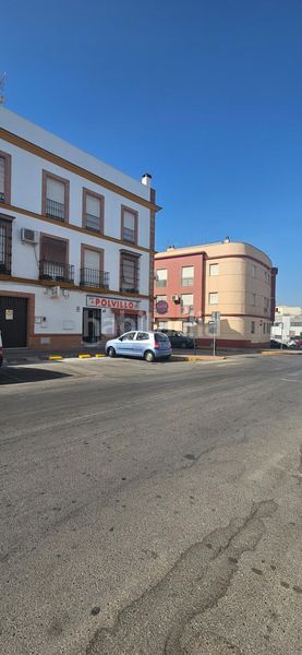 Foto 1014709b-aa55-4ad6-a460-682f6de4cfb1. Terreny residencial a Centro - Doña Mercedes Dos Hermanas