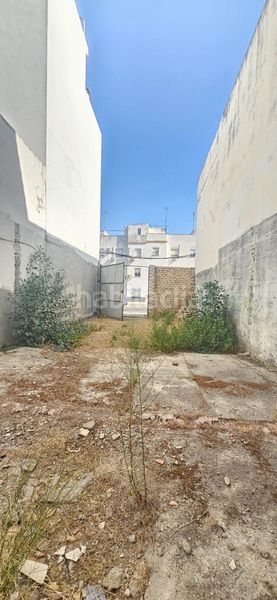 Foto d89e4c8b-e539-46b3-9623-619e2fc43ef0. Terreny residencial a Centro - Doña Mercedes Dos Hermanas