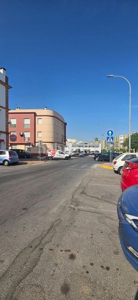 Foto e4f639fb-3311-409b-a5bb-86043e7cd3b8. Terreny residencial a Centro - Doña Mercedes Dos Hermanas