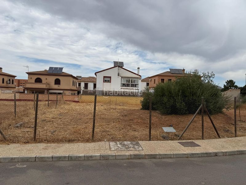 Foto d187a43a-beec-4b95-845f-006944f8ed0f. Terreny residencial a Zona de la Vega Antequera