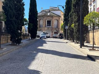 Local Comercial en Centro. Un local, mil posibilidades en antequera