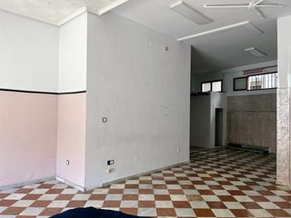 Local Comercial en Centro. Un local, mil posibilidades en antequera